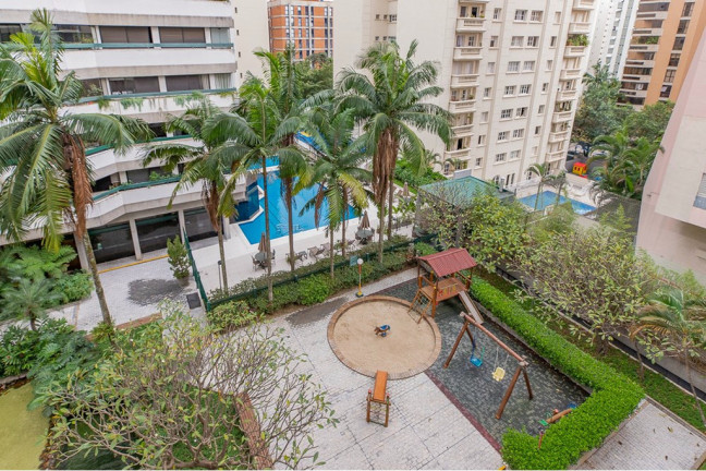 Imagem Imóvel com 4 Quartos à Venda, 146 m² em Moema - São Paulo Imagem Imóvel com 4 Quartos à Venda, 146 m² em Moema - São Paulo