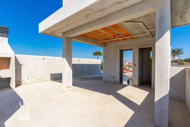 Imagem Sobrado com 3 Quartos à Venda, 133 m² em Capão Raso - Curitiba
