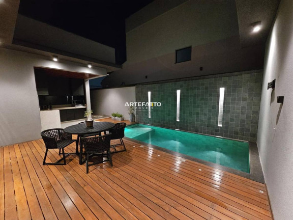Imagem Casa de Condomínio com 3 Quartos à Venda, 220 m² Imagem Casa de Condomínio com 3 Quartos à Venda, 220 m²
