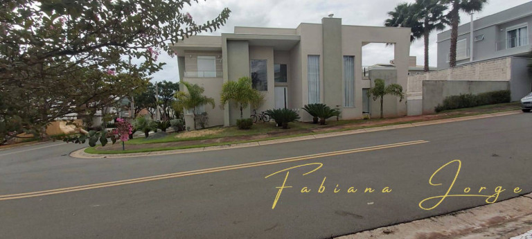 Sobrado com 3 Quartos à Venda, 360 m² em Swiss Park - Campinas