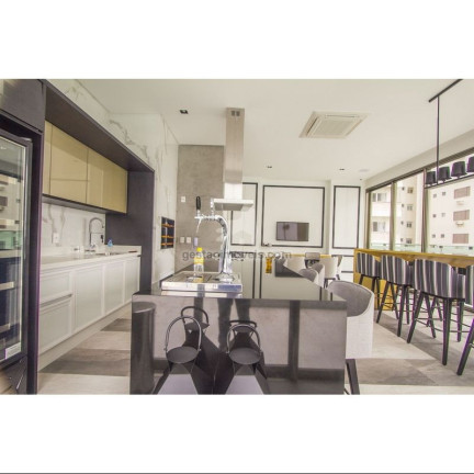 Imagem Apartamento com 3 Quartos à Venda, 151 m² em Centro - Balneário Camboriú