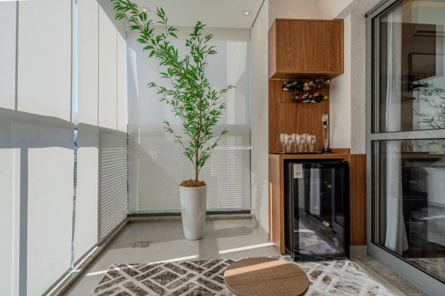 Imagem Apartamento com 2 Quartos à Venda, 129 m² em água Verde - Curitiba Imagem Apartamento com 2 Quartos à Venda, 129 m² em água Verde - Curitiba