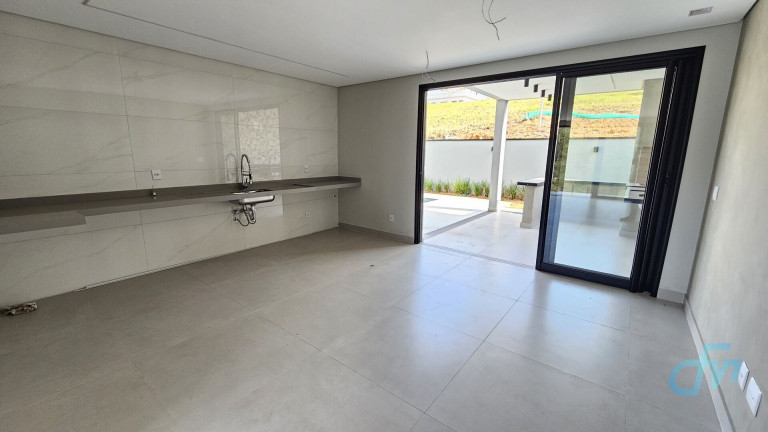 Imagem Sobrado com 3 Quartos à Venda, 213 m² em Cézar De Souza - Mogi Das Cruzes