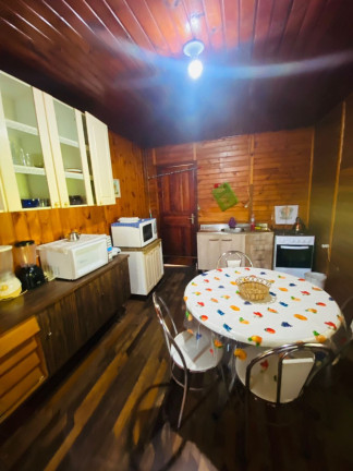 Imagem Casa com 4 Quartos para Alugar, 120 m² em Centro - Torres Imagem Casa com 4 Quartos para Alugar, 120 m² em Centro - Torres