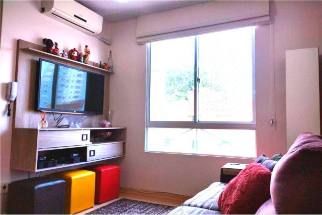 Imagem Imóvel com 3 Quartos à Venda, em Mário Quintana - Porto Alegre Imagem Imóvel com 3 Quartos à Venda, em Mário Quintana - Porto Alegre