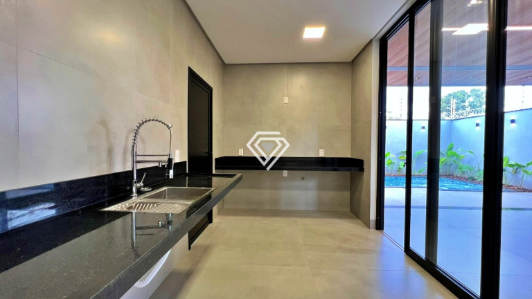 Imagem Casa com 3 Quartos à Venda, 207 m² em Plano Diretor Sul - Palmas Imagem Casa com 3 Quartos à Venda, 207 m² em Plano Diretor Sul - Palmas