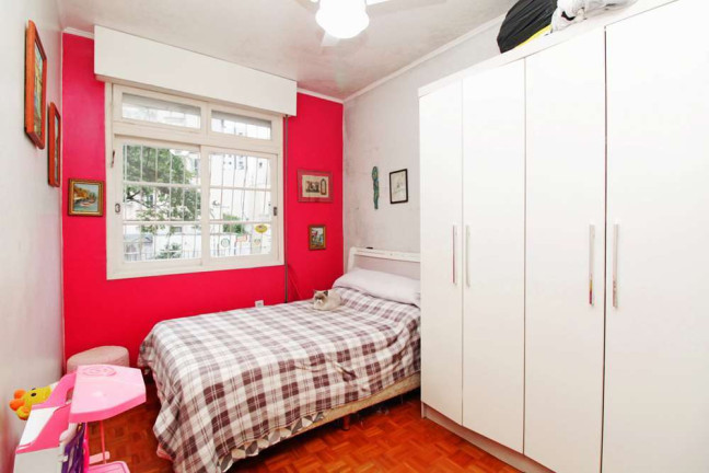Imagem Apartamento com 3 Quartos à Venda, 121 m² em Petrópolis - Porto Alegre Imagem Apartamento com 3 Quartos à Venda, 121 m² em Petrópolis - Porto Alegre