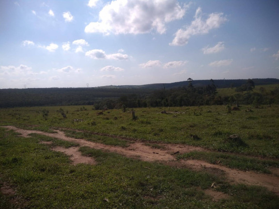 Imagem Fazenda à Venda, 726 m² em Bairro Do Cercado - Araçoiaba Da Serra Imagem Fazenda à Venda, 726 m² em Bairro Do Cercado - Araçoiaba Da Serra