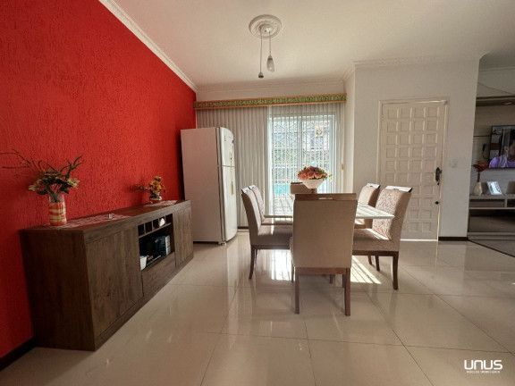 Imagem Casa com 3 Quartos à Venda, 288 m² em Coloninha - Florianópolis Imagem Casa com 3 Quartos à Venda, 288 m² em Coloninha - Florianópolis