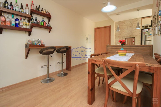 Imagem Imóvel com 2 Quartos à Venda, 67 m² em Camaqua - Porto Alegre Imagem Imóvel com 2 Quartos à Venda, 67 m² em Camaqua - Porto Alegre