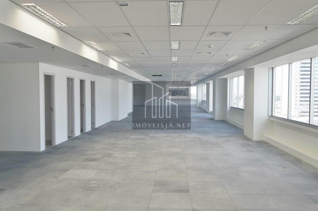 Imagem Sala Comercial à Venda, 958 m² em Alphaville Industrial - Barueri Imagem Sala Comercial à Venda, 958 m² em Alphaville Industrial - Barueri