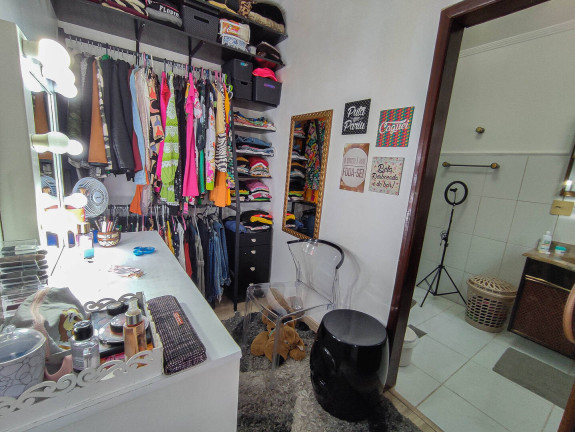Imagem Casa com 3 Quartos à Venda, 251 m² em Marapé - Santos Imagem Casa com 3 Quartos à Venda, 251 m² em Marapé - Santos