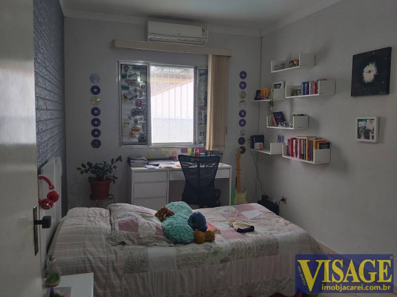 Imagem Casa com 3 Quartos à Venda, 313 m² em Centro - Jacareí Imagem Casa com 3 Quartos à Venda, 313 m² em Centro - Jacareí