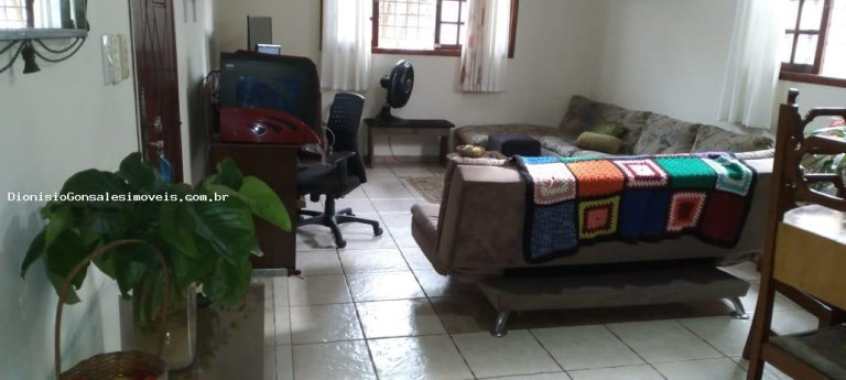 Imagem Casa com 3 Quartos à Venda, 135 m² em Maracanã - Praia Grande