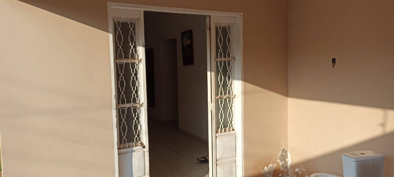 Imagem Casa com 3 Quartos à Venda, em Morada Do Ouro - Cuiabá Imagem Casa com 3 Quartos à Venda, em Morada Do Ouro - Cuiabá