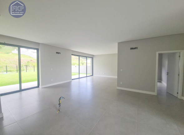 Imagem Casa com 4 Quartos à Venda, 300 m² em Ingleses Do Rio Vermelho - Florianópolis