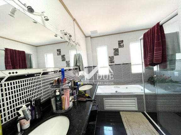 Imagem Casa com 5 Quartos à Venda, 202 m² em Campo Grande - Santos Imagem Casa com 5 Quartos à Venda, 202 m² em Campo Grande - Santos