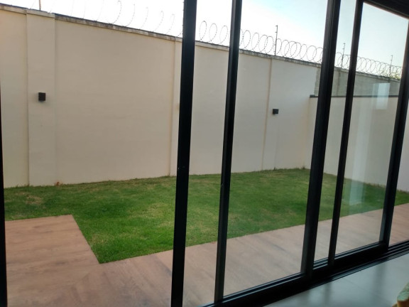 Imagem Casa com 3 Quartos à Venda, 193 m² em Estiva - Taubaté Imagem Casa com 3 Quartos à Venda, 193 m² em Estiva - Taubaté