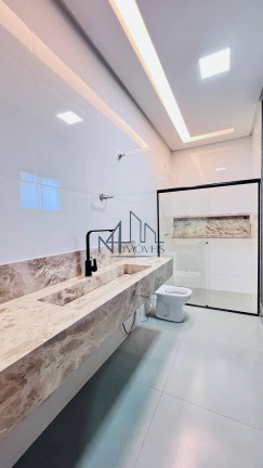 Imagem Casa com 3 Quartos à Venda, 225 m² em Setor Santos Dumont - Goiânia Imagem Casa com 3 Quartos à Venda, 225 m² em Setor Santos Dumont - Goiânia