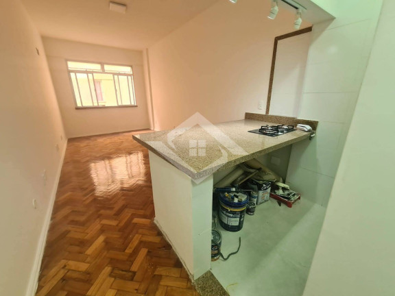 Imagem Apartamento com 1 Quarto à Venda, 35 m² em Copacabana - Rio De Janeiro Imagem Apartamento com 1 Quarto à Venda, 35 m² em Copacabana - Rio De Janeiro