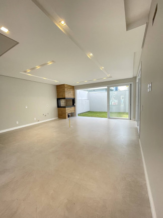 Imagem Casa de Condomínio com 4 Quartos à Venda, 232 m² em Igara - Canoas Imagem Casa de Condomínio com 4 Quartos à Venda, 232 m² em Igara - Canoas