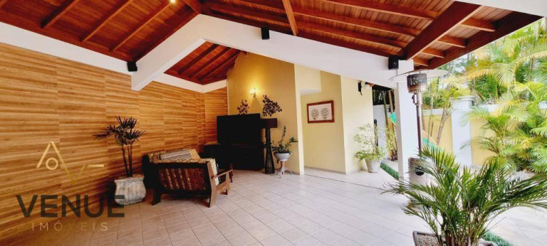 Imagem Sobrado com 4 Quartos à Venda, 620 m² em Arujá - Arujá Imagem Sobrado com 4 Quartos à Venda, 620 m² em Arujá - Arujá