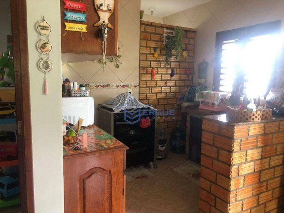 Imagem Casa com 2 Quartos à Venda, 180 m² em Parque Havaí - Eusébio Imagem Casa com 2 Quartos à Venda, 180 m² em Parque Havaí - Eusébio