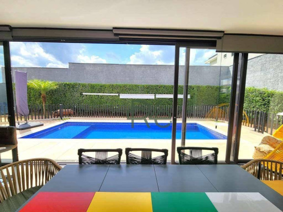Imagem Casa com 3 Quartos à Venda, 303 m² em Alphaville Granja Viana - Carapicuíba Imagem Casa com 3 Quartos à Venda, 303 m² em Alphaville Granja Viana - Carapicuíba