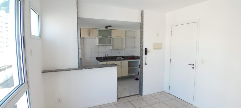 Imagem Imóvel com 2 Quartos à Venda, 63 m² em Botafogo - Rio De Janeiro Imagem Imóvel com 2 Quartos à Venda, 63 m² em Botafogo - Rio De Janeiro