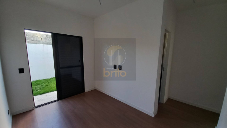 Imagem Casa com 3 Quartos à Venda, 140 m² em Vila Aparecida - Taubaté Imagem Casa com 3 Quartos à Venda, 140 m² em Vila Aparecida - Taubaté