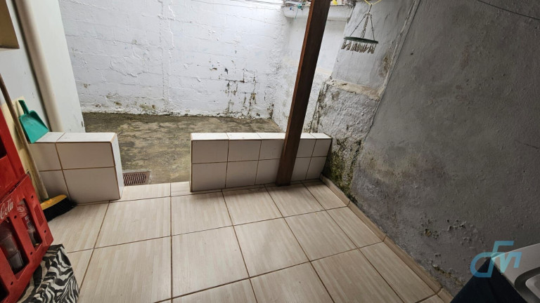 Imagem Casa com 3 Quartos à Venda, 92 m² em Vila Natal - Mogi Das Cruzes Imagem Casa com 3 Quartos à Venda, 92 m² em Vila Natal - Mogi Das Cruzes