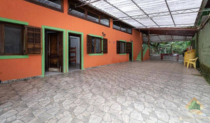 Casa com 6 Quartos à Venda, 360 m² em Parque Vivamar - Ubatuba