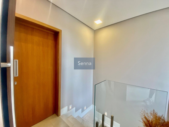Imagem Casa com 3 Quartos à Venda, 245 m² em Jardim Novo Mundo - Jundiaí Imagem Casa com 3 Quartos à Venda, 245 m² em Jardim Novo Mundo - Jundiaí