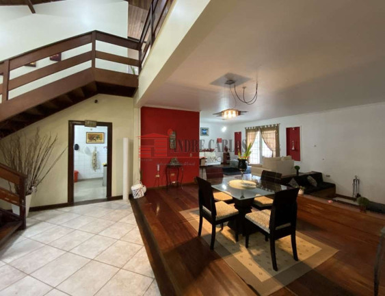 Imagem Casa com 4 Quartos à Venda, 780 m² em Chácara Dos Junqueiras - Carapicuíba Imagem Casa com 4 Quartos à Venda, 780 m² em Chácara Dos Junqueiras - Carapicuíba