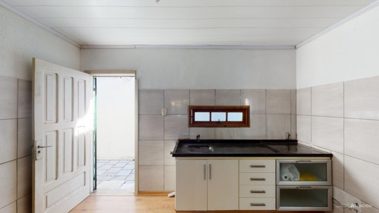 Imagem Imóvel com 2 Quartos à Venda, em Passo Da Areia - Porto Alegre Imagem Imóvel com 2 Quartos à Venda, em Passo Da Areia - Porto Alegre