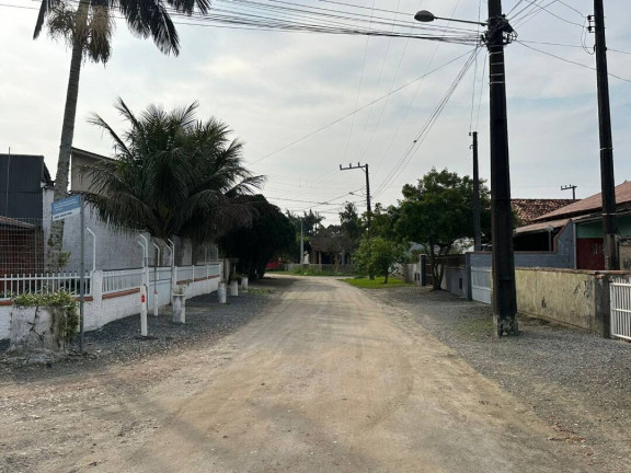 Imagem Casa com 5 Quartos à Venda, 135 m² em Costeira - Balneário Barra Do Sul Imagem Casa com 5 Quartos à Venda, 135 m² em Costeira - Balneário Barra Do Sul