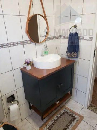 Imagem Casa com 3 Quartos à Venda, 157 m² em Vila Curuça - Santo André