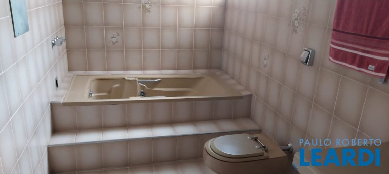 Imagem Casa com 4 Quartos à Venda, 200 m² em Vila Valparaíso - Santo André Imagem Casa com 4 Quartos à Venda, 200 m² em Vila Valparaíso - Santo André