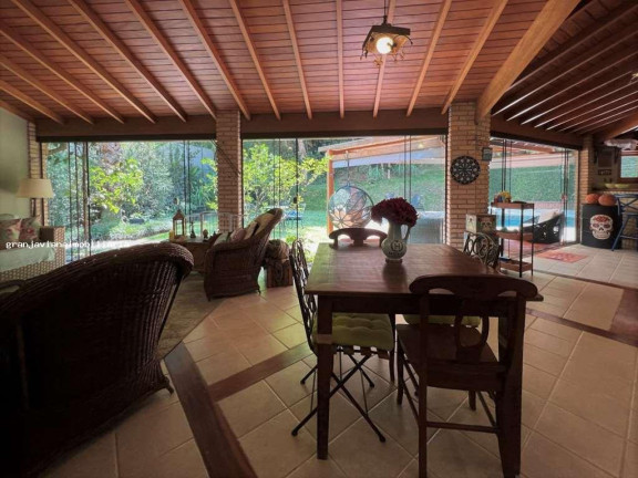 Imagem Casa à Venda, em Forest Hills - Jandira Imagem Casa à Venda, em Forest Hills - Jandira