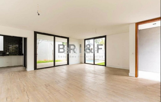 Imagem Casa com 3 Quartos à Venda, 272 m² em Moema - São Paulo Imagem Casa com 3 Quartos à Venda, 272 m² em Moema - São Paulo