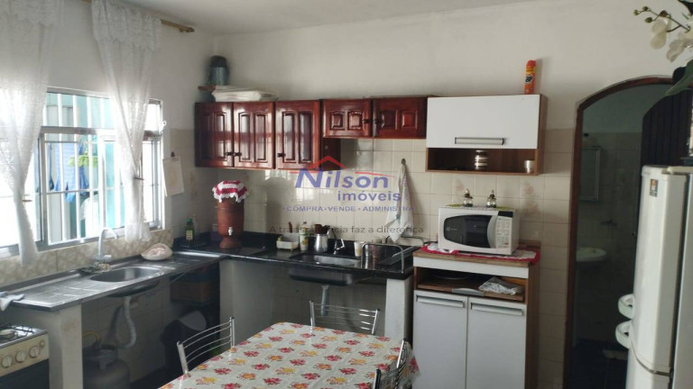 Imagem Casa com 3 Quartos à Venda, 240 m² em Jardim Cumbica - Guarulhos