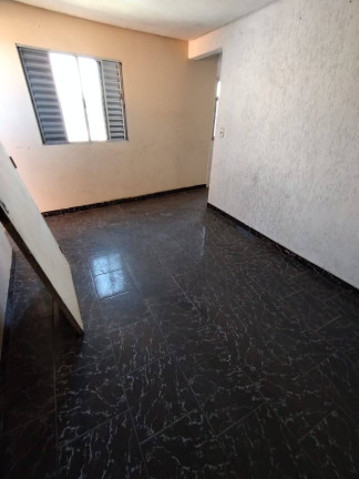 Imagem Casa com 1 Quarto para Alugar,  em Taboão - Diadema