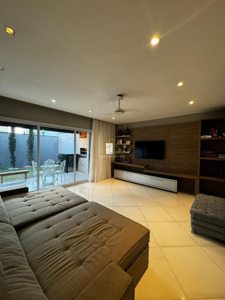 Casa com 3 Quartos à Venda, 235 m² em Colina De Laranjeiras - Serra