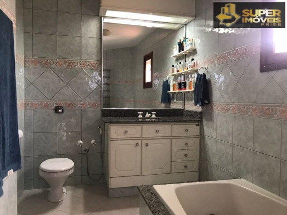 Imagem Casa com 4 Quartos à Venda, 690 m² em Laranjal - Pelotas