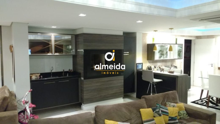Imagem Apartamento com 3 Quartos à Venda, 187 m² em Nossa Senhora Medianeira - Santa Maria Imagem Apartamento com 3 Quartos à Venda, 187 m² em Nossa Senhora Medianeira - Santa Maria