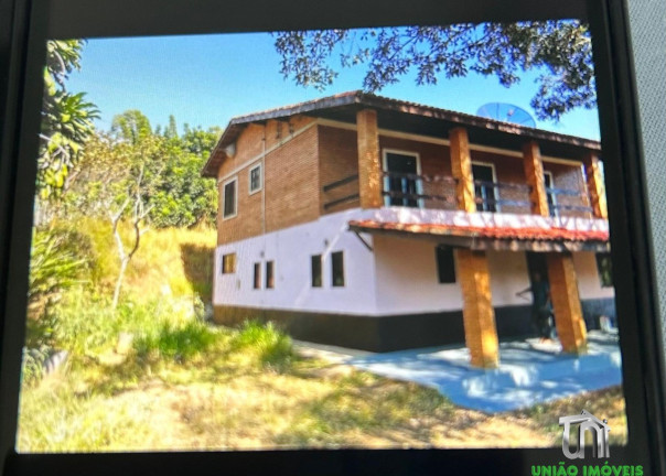 Imagem Imóvel com 5 Quartos à Venda, 400 m² em Bairro Dos Limas - Pedra Bela Imagem Imóvel com 5 Quartos à Venda, 400 m² em Bairro Dos Limas - Pedra Bela