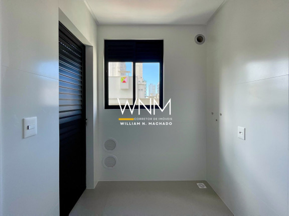 Imagem Apartamento com 3 Quartos à Venda, 130 m² em Meia Praia - Itapema Imagem Apartamento com 3 Quartos à Venda, 130 m² em Meia Praia - Itapema