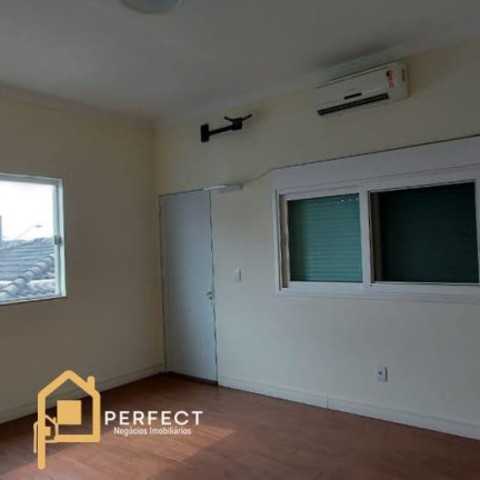 Imagem Casa com 4 Quartos à Venda, 400 m² em Jardim Oásis - Taubaté Imagem Casa com 4 Quartos à Venda, 400 m² em Jardim Oásis - Taubaté
