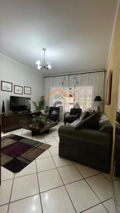 Imagem Casa com 4 Quartos à Venda, 100 m² em Vila Jacuí - São Paulo Imagem Casa com 4 Quartos à Venda, 100 m² em Vila Jacuí - São Paulo
