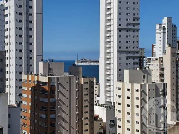 Imagem Apartamento com 3 Quartos à Venda, 139 m² em Centro - Balneário Camboriú Imagem Apartamento com 3 Quartos à Venda, 139 m² em Centro - Balneário Camboriú